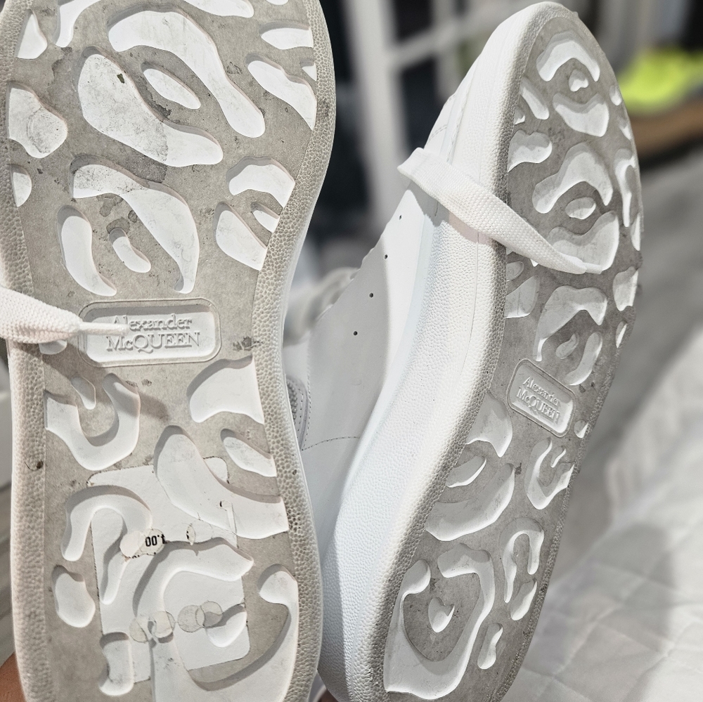 Authentic sneaker - Picture 2 of 9
